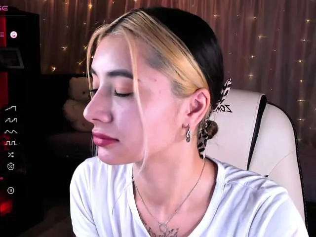 DarlaBelle's Thumb Image