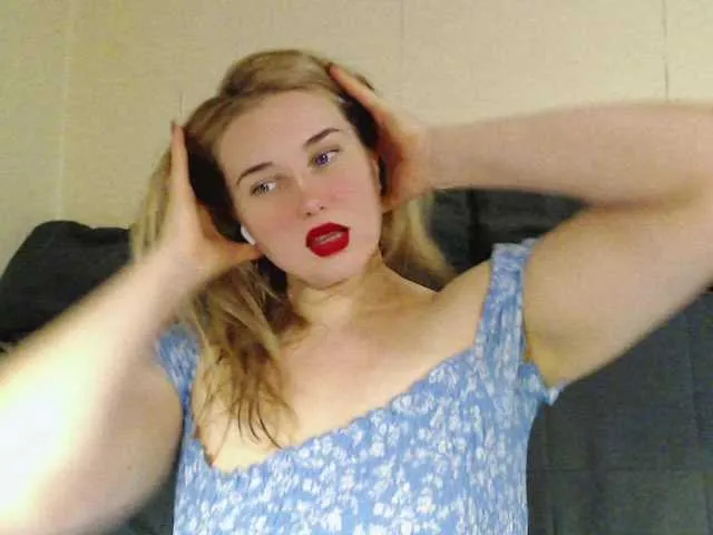 MissLilyAbrams Image 17