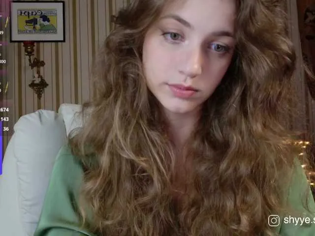 SarahSupershy Image 19