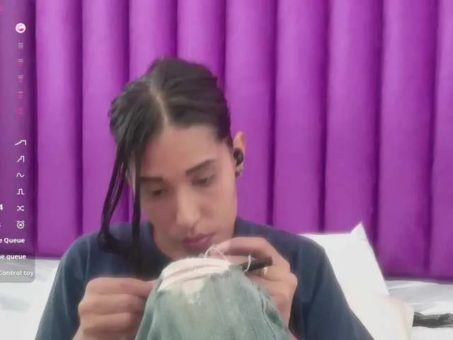 yourcuteneighbourr Image 17