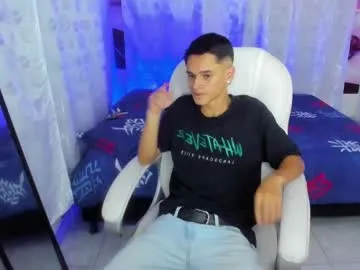 aron_boyy's Thumb Image