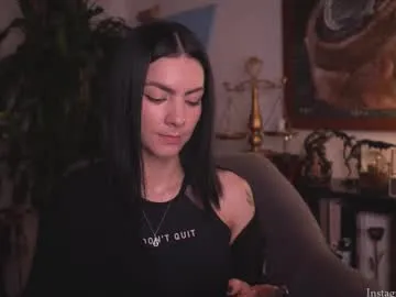 hollylinder_ Image 17