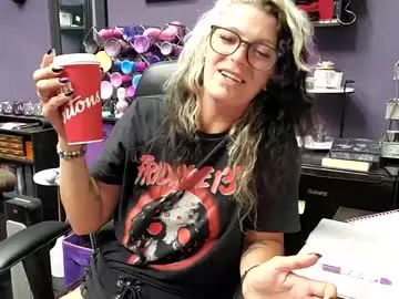 oddywithabody Image 4