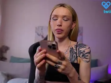 twiinkie_pie Image 2