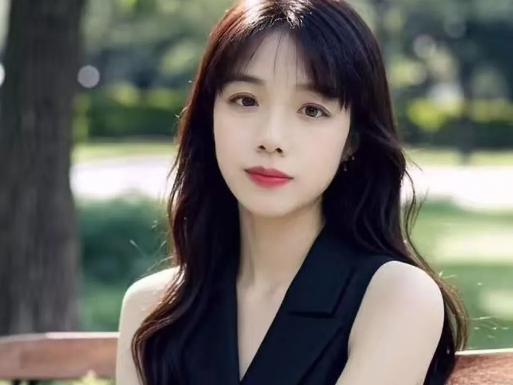 liyufei's Thumb Image