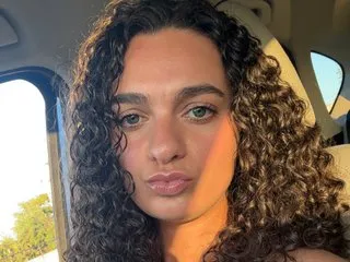 Kissmyass18's Thumb Image