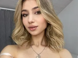 SarahTray's Thumb Image