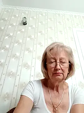 AlikaSwan5821 Image 11