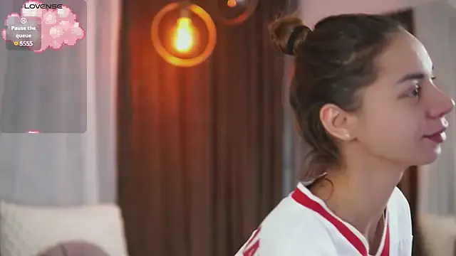 FlirtyFawn's Thumb Image