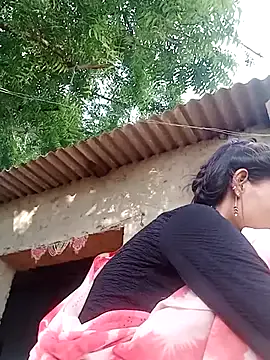 Joshi_Love143 Image 13