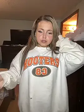 JuicyExxxperience Image 14