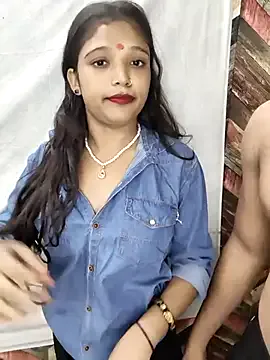 KISSING_QUEEN Image 4