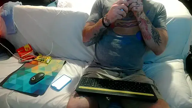 Luv2SuckBWC92 Image 16