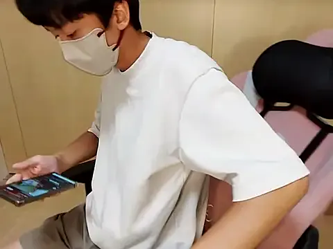 minatokuntteyonde's Thumb Image