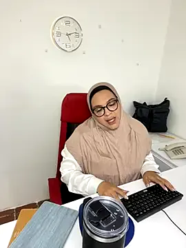 Mistyboobs's Thumb Image