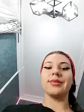 RedAssHottie Image 4