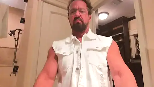 sluttydylan Image 12