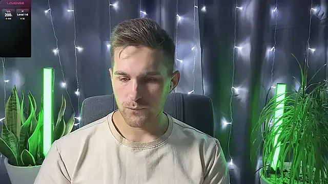 Sweeet__boy's Thumb Image