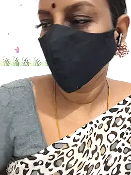 Tamil_Meera12's Thumb Image