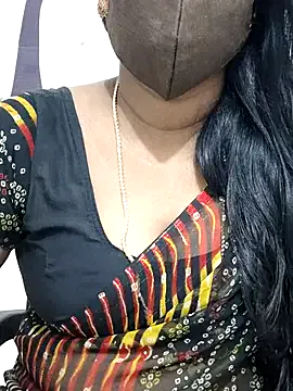 Tamil_Meera12 Image 13