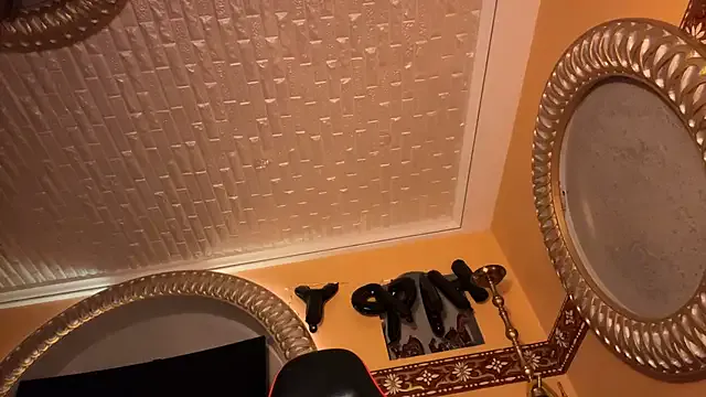 VICTORIA89's Thumb Image